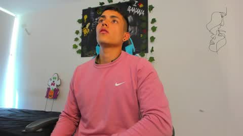 Jamess hott online show from 01.06.25