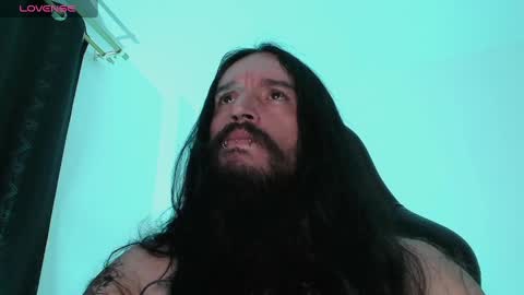 Snapshot of jamesvladi chatting on 12.29.24 vlad online show from 12.29.24