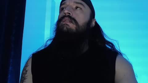 Snapshot of jamesvladi chatting on 01.01.25 vlad online show from 01.01.25