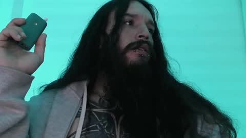 Snapshot of jamesvladi chatting on 01.06.25 vlad online show from 01.06.25