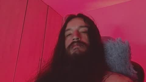 Snapshot of jamesvladi chatting on 01.10.25 vlad online show from 01.10.25