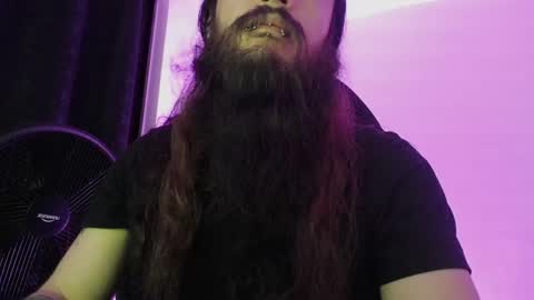 Snapshot of jamesvladi chatting on 01.20.25 vlad online show from 01.20.25