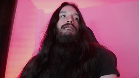 Snapshot of jamesvladi chatting on 01.24.25 vlad online show from 01.24.25