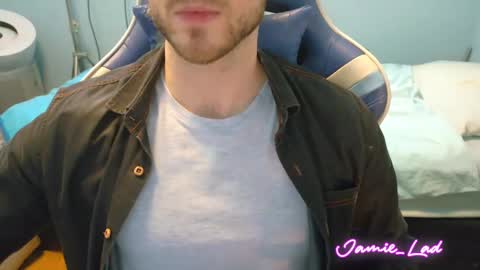 Snapshot of jamie_lad chatting on 01.07.25 Jamie online show from 01.07.25