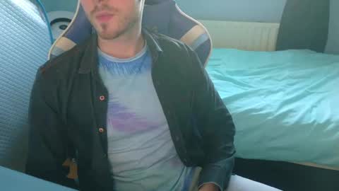 Snapshot of jamie_lad chatting on 01.16.25 Jamie online show from 01.16.25