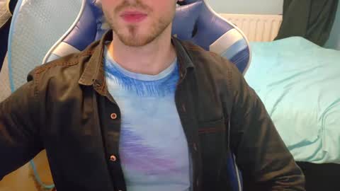 Snapshot of jamie_lad chatting on 01.19.25 Jamie online show from 01.19.25