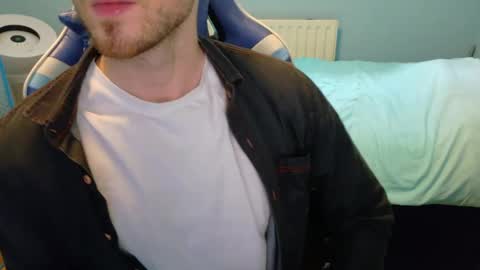 Snapshot of jamie_lad chatting on 01.21.25 Jamie online show from 01.21.25