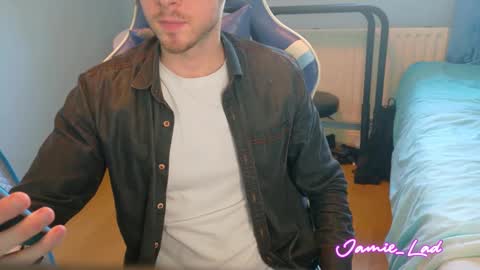 Snapshot of jamie_lad chatting on 03.08.25 Jamie online show from 03.08.25