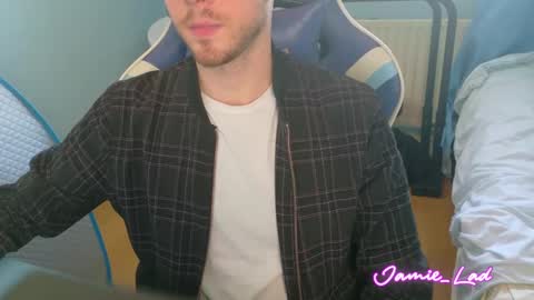 Snapshot of jamie_lad chatting on 03.09.25 Jamie online show from 03.09.25