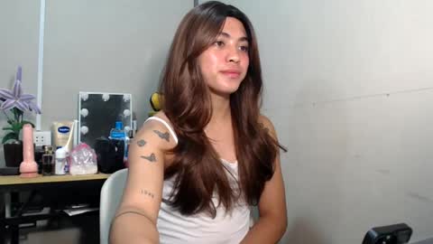 Snapshot of jamray_2 chatting on 06.15.26 jam online show from 06.15.26