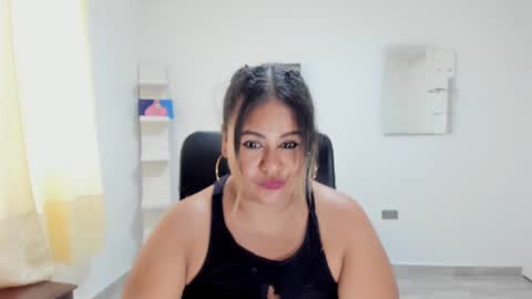 jan_milkhot online show from 02.04.25