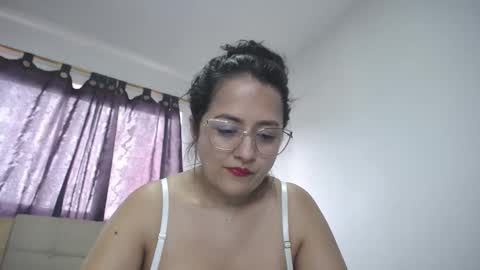 Snapshot of jandylovee chatting on 05.17.26 Johanna online show from 05.17.26