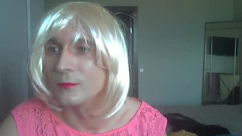 Snapshot of jane_cd chatting on 05.26.26 jane_cd online show from 05.26.26