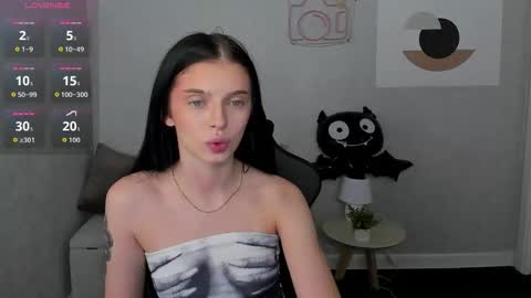 Eva online show from 10.26.25