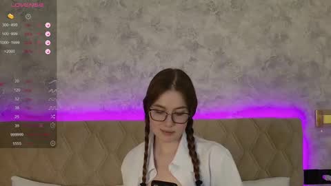 Snapshot of jane_meys chatting on 02.21.25 your kitty JANE roawww online show from 02.21.25