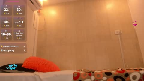 Snapshot of jane_monttgomery chatting on 09.23.25 Jane  M online show from 09.23.25