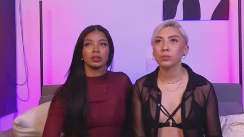 Snapshot of janehart_ chatting on 12.15.24 Jane online show from 12.15.24