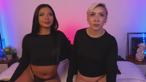 Snapshot of janehart_ chatting on 01.16.25 Jane online show from 01.16.25