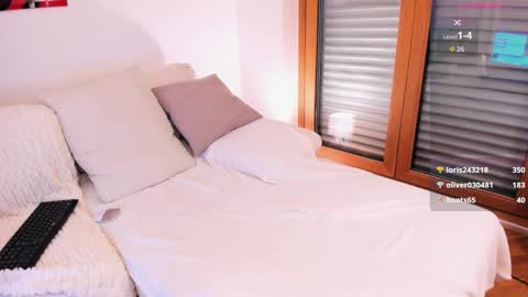 JaneLyrne online show from 12.13.25