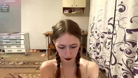 Snapshot of janenegearhart chatting on 06.22.26 Kate online show from 06.22.26
