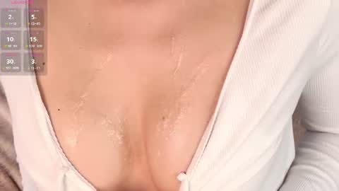 Snapshot of janeray_ chatting on 07.10.26 My name is Janette but you can call me Jane 3 online show from 07.10.26