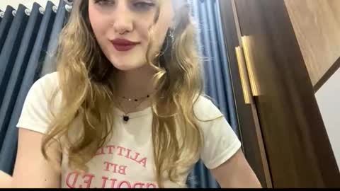 Janie online show from 03.16.26