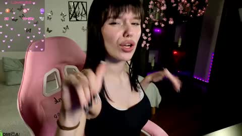 Alexia online show from 04.15.26