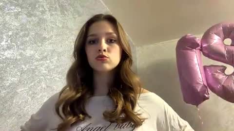 Snapshot of janettachapen chatting on 07.10.26 Lilly online show from 07.10.26