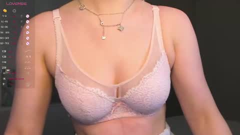 Snapshot of janice_sweet chatting on 06.22.26 Janice online show from 06.22.26
