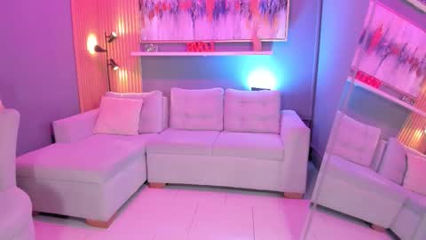 Janinne  online show from 02.06.26