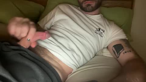 Snapshot of japandroidd chatting on 10.31.25 japandroidd online show from 10.31.25