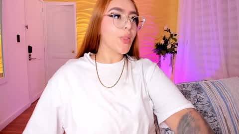 Jasmin Evans online show from 01.04.25