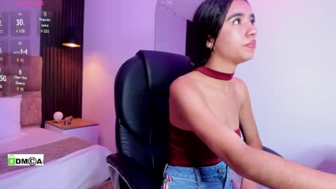 Snapshot of jasmin_adams chatting on 07.01.26 Jasmin online show from 07.01.26