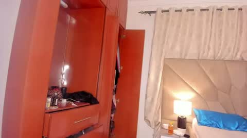 Snapshot of jasmin_melons chatting on 07.19.26 jasmin_melons online show from 07.19.26