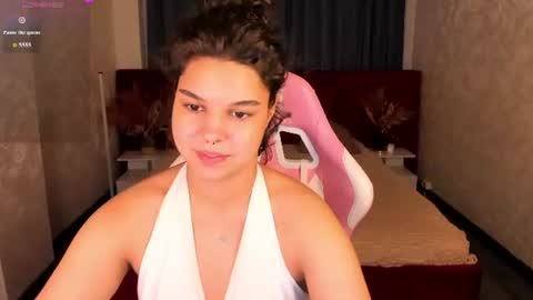 Snapshot of jasmine_burke chatting on 08.09.26 Jasmine Burke online show from 08.09.26