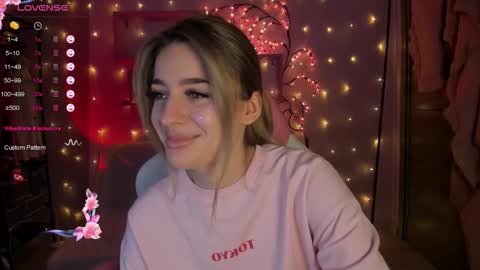 Snapshot of jasmine_ur_princess chatting on 02.26.26 jasmine_ur_princess online show from 02.26.26