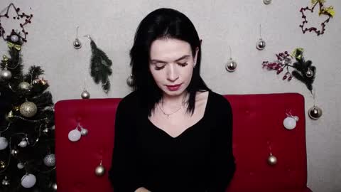 JasmineKouch online show from 01.18.25