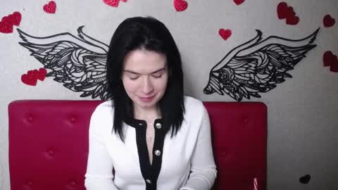 JasmineKouch online show from 03.06.25