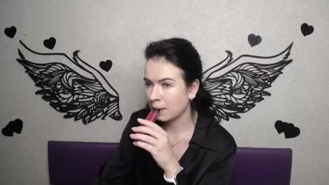 JasmineKouch online show from 11.29.25