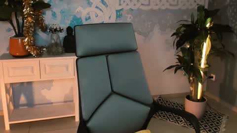 Jasmine online show from 01.14.25