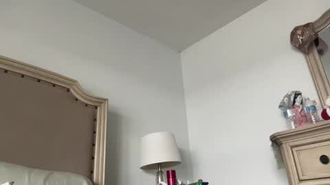 Jasmine Tate online show from 03.18.26