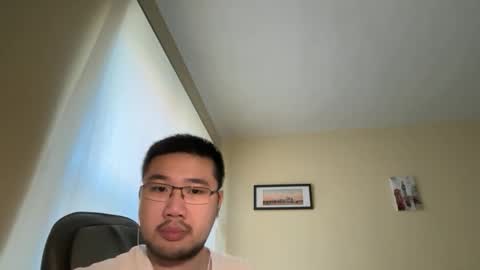 Snapshot of jasonryu2025 chatting on 04.19.26 Jason Ryu online show from 04.19.26