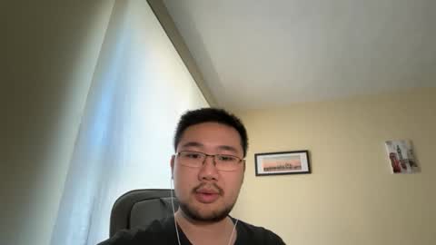 Snapshot of jasonryu2025 chatting on 04.25.26 Jason Ryu online show from 04.25.26