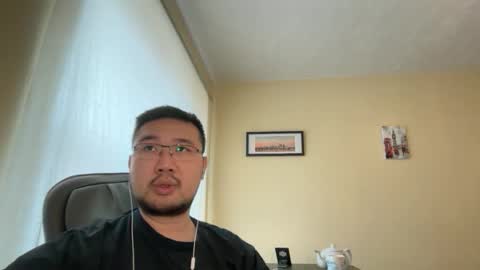 Snapshot of jasonryu2025 chatting on 05.04.26 Jason Ryu online show from 05.04.26