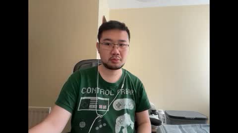 Snapshot of jasonryu2025 chatting on 05.17.26 Jason Ryu online show from 05.17.26