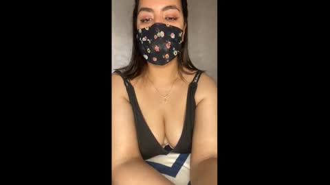 Snapshot of jassmina_7 chatting on 09.17.25 Jassmina online show from 09.17.25
