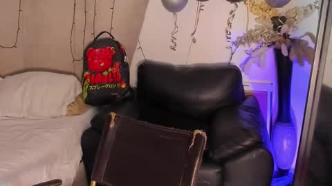 Lil Dark online show from 12.20.25