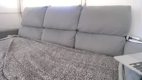 Javier  online show from 01.12.25