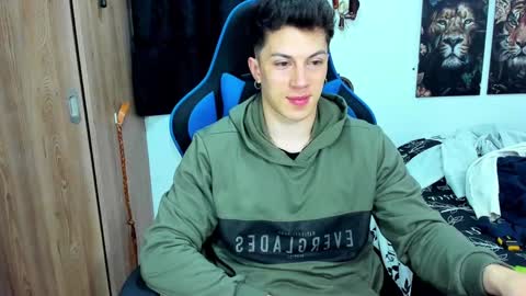 Javier online show from 12.07.24