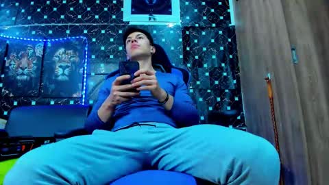 Javier online show from 09.17.25